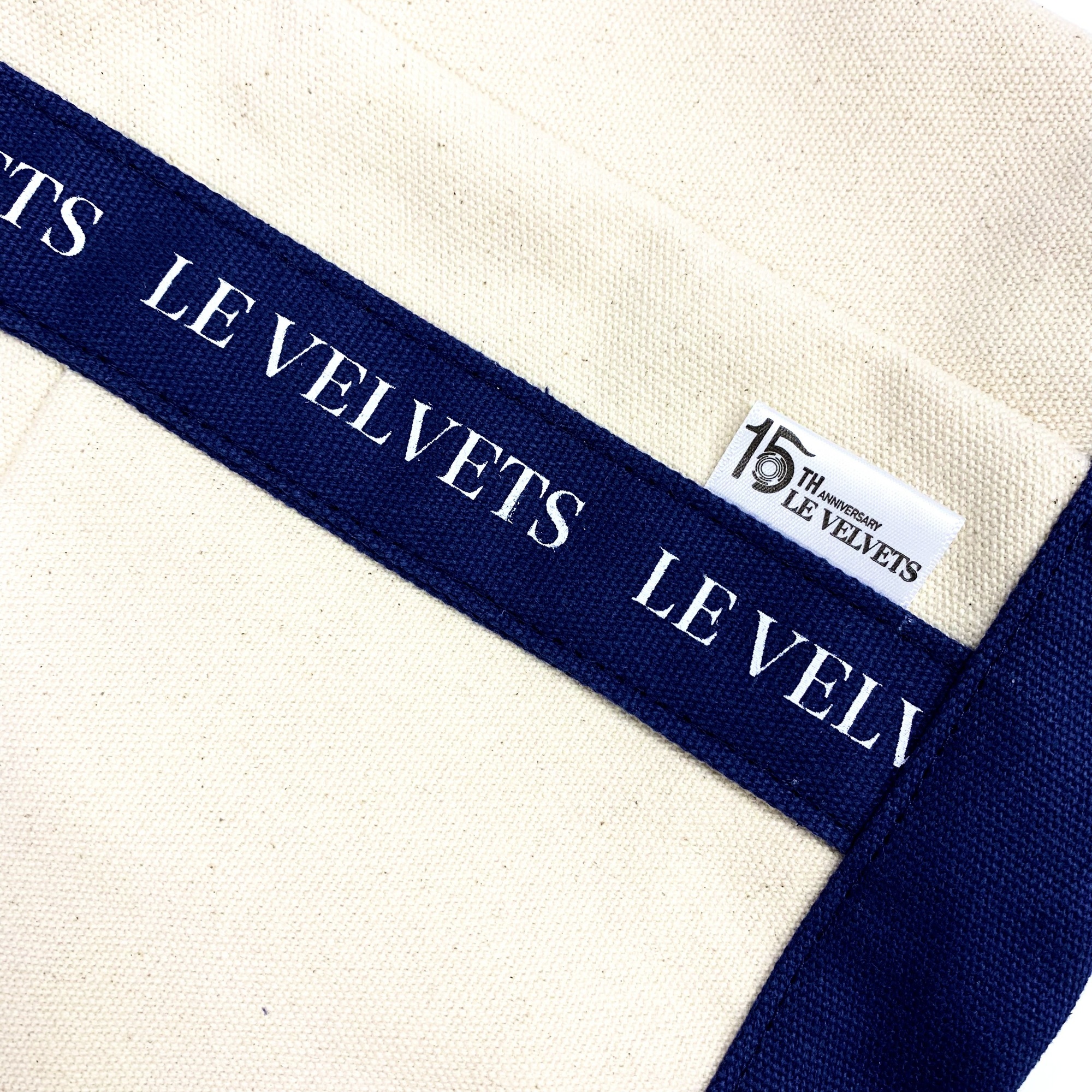 Because of you 〜15th Anniversary〜」グッズがオンラインストアに